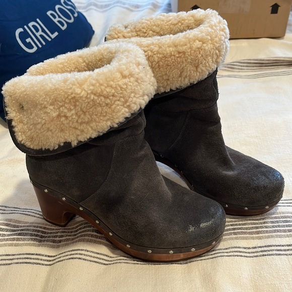 UGG Gray Sherpa Lined Lynne’s Clog Boot - Size 7 - Picture 1 of 10